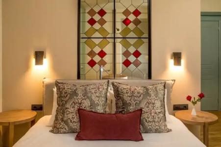 ELG Contessa Boutique - 45