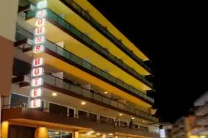 John's Hotel, Chalkida