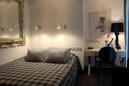 Andromeda Boutique - 47