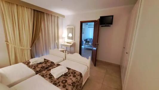 Astron Princess - 90