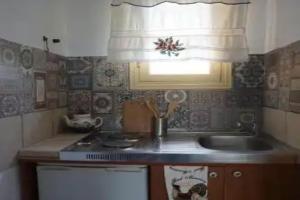 Country Studios, Karpathos Town