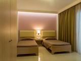 Superior Apartment with land view