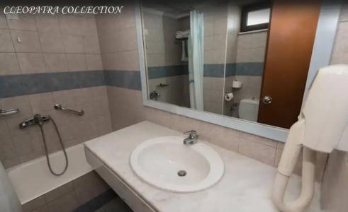 Cleopatra Superior - 8