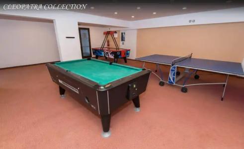 Cleopatra Superior - 15