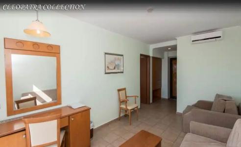 Cleopatra Superior - 34