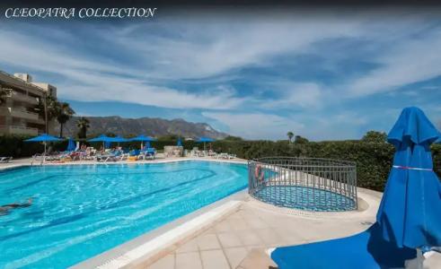 Cleopatra Superior - 12