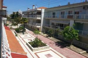 Sante, Kallithea