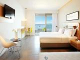 Deluxe room with sea view