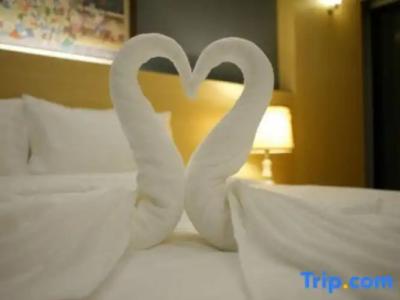 Le Naview @Prasingh - 64