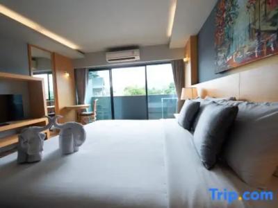 Le Naview @Prasingh - 62