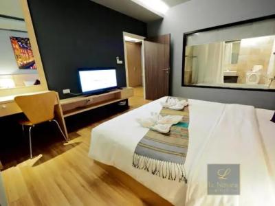 Le Naview @Prasingh - 93