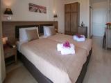 Standard Double room with partial sea view