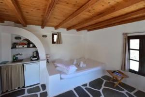 Petra Holiday Village, Ios Chora