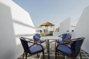 George & Irene Hotel, Ios Chora