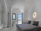 Classic Double room with partial sea view
