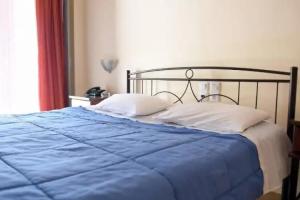 Sidra Hotel, Hydra