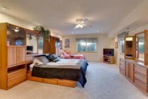 Sequoia Chalet, Stateline