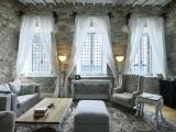 Executive Suite with pool view