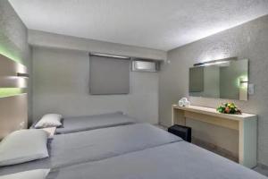 Halaris Rooms, Ermoupoli