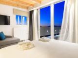 Luxury Double Suite