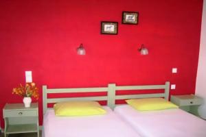Rio Grande Rooms, Benitses