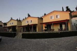 Pantheon Villas, Agios Nikitas
