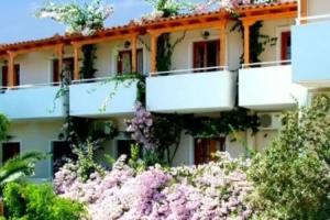 Costantonia Holiday Apartments, Agia Marina
