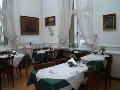 Acropolis House - 21