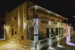 Viva Mare Studios, Astypalaia Town