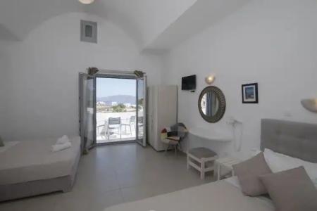 Thira's Dolphin - 86