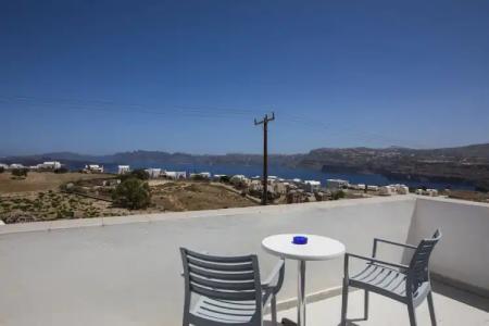 Thira's Dolphin - 92