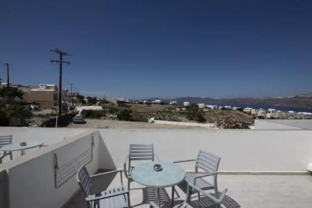 Thira's Dolphin - 91