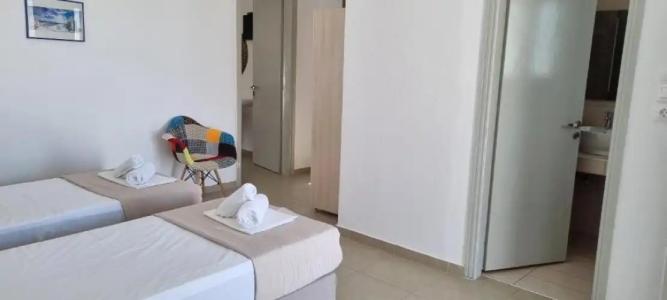 Thira's Dolphin - 118