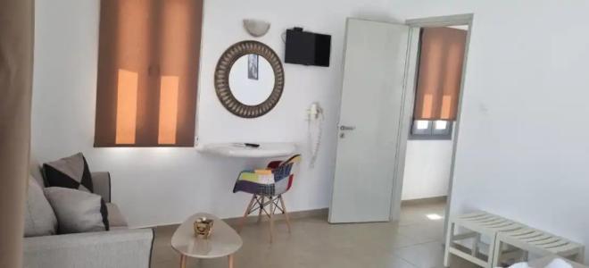 Thira's Dolphin - 115