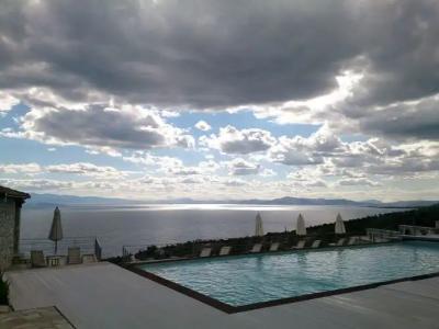 Karavia Lux Inn - 10