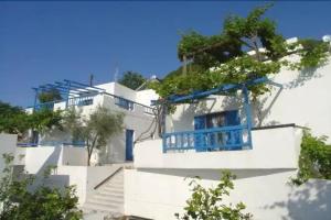 Agnanti Hotel, Adamas