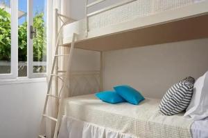 Hotel Eleni, Adamas