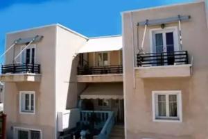 Vamvounis Studios, Adamas