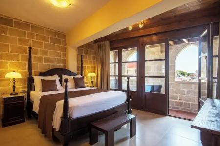 S.Nikolis' Historic Boutique - 98