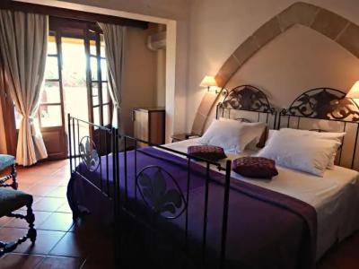 S.Nikolis' Historic Boutique - 23