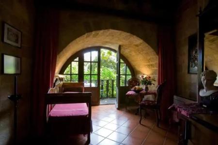 S.Nikolis' Historic Boutique - 62