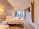 Standard room with city view