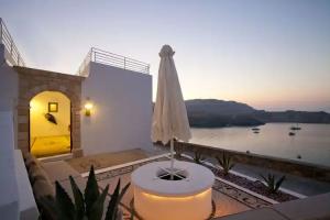 Lindos Shore Boutique Villa with sea view, Lindos