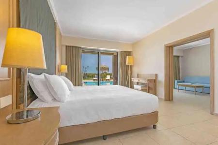 KRESTEN ROYAL Euphoria Resort - 3