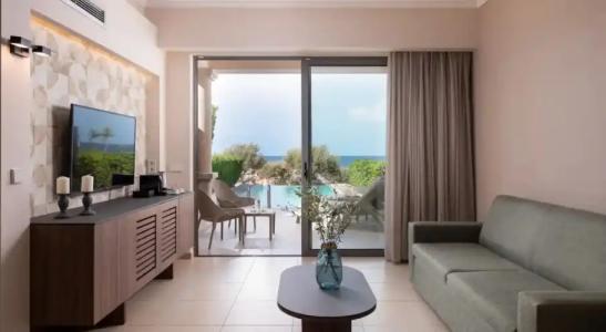 KRESTEN ROYAL Euphoria Resort - 76