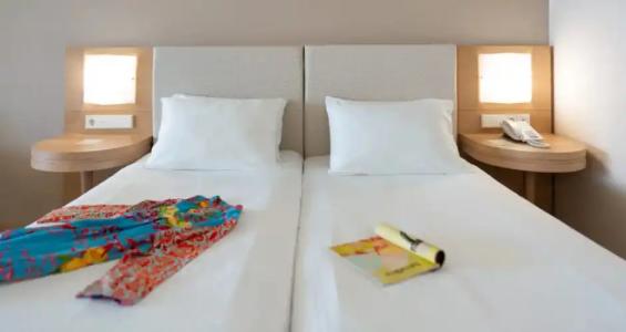 KRESTEN ROYAL Euphoria Resort - 51