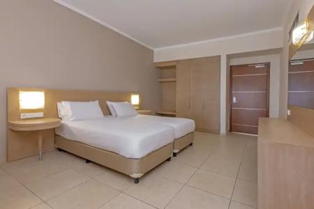 KRESTEN ROYAL Euphoria Resort - 40