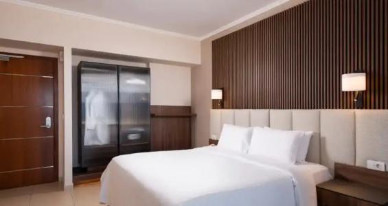 KRESTEN ROYAL Euphoria Resort - 60