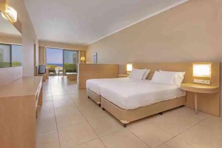 KRESTEN ROYAL Euphoria Resort - 1