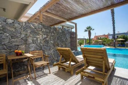 Dias Studios & Suites - 33